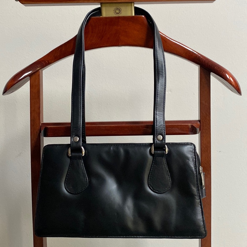 Genuine leather trifold little black purse